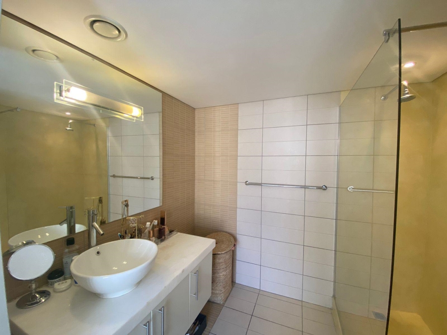 To Let 1 Bedroom Property for Rent in Gardens Western Cape